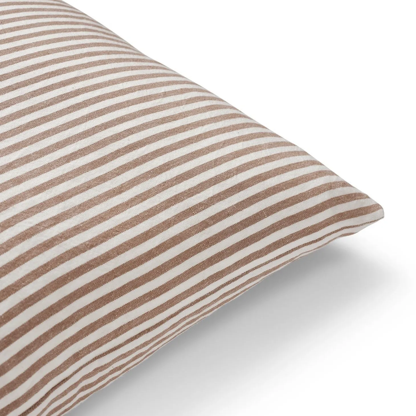 Kuddfodral Linnemix Smalrand 50x50cm Mullvad